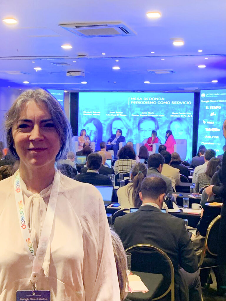 Presidenta mundial de AMMPE WORLD participa en la Cumbre de Líderes de Medios Latam en Bogotá